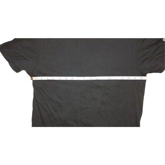 Served Fresh T-Shirt Size M - Picture 4 of 9